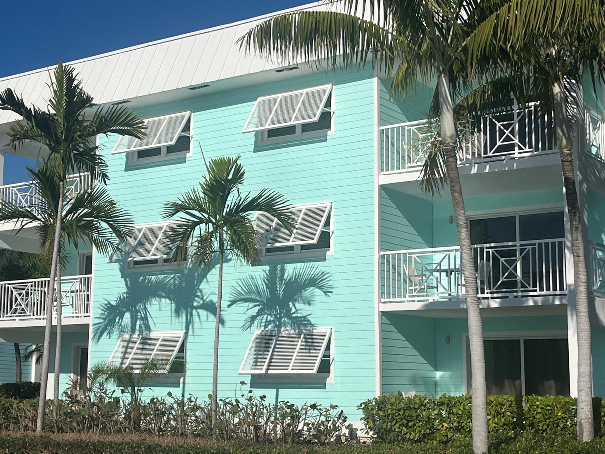 Dolphin Cove (Adults Only) Villa Freeport Exterior photo